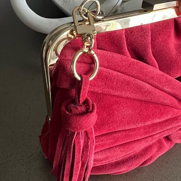 ADRIENNE VITTADINI Red Burgundy Suede Knotted Tassel Shoulder Bag. - Picture 9 of 10